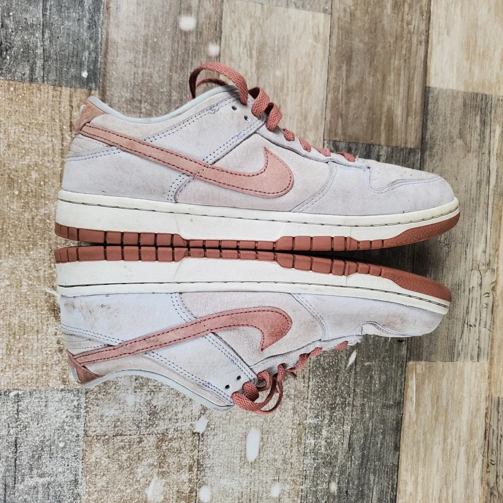 Nike Dunk Low Womens Shoes Sz 6 Skate Suede Leather Low Top Lace-Up Sneaker